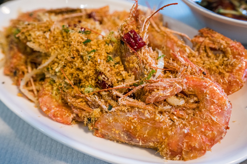 Camarones crujientes con ajo